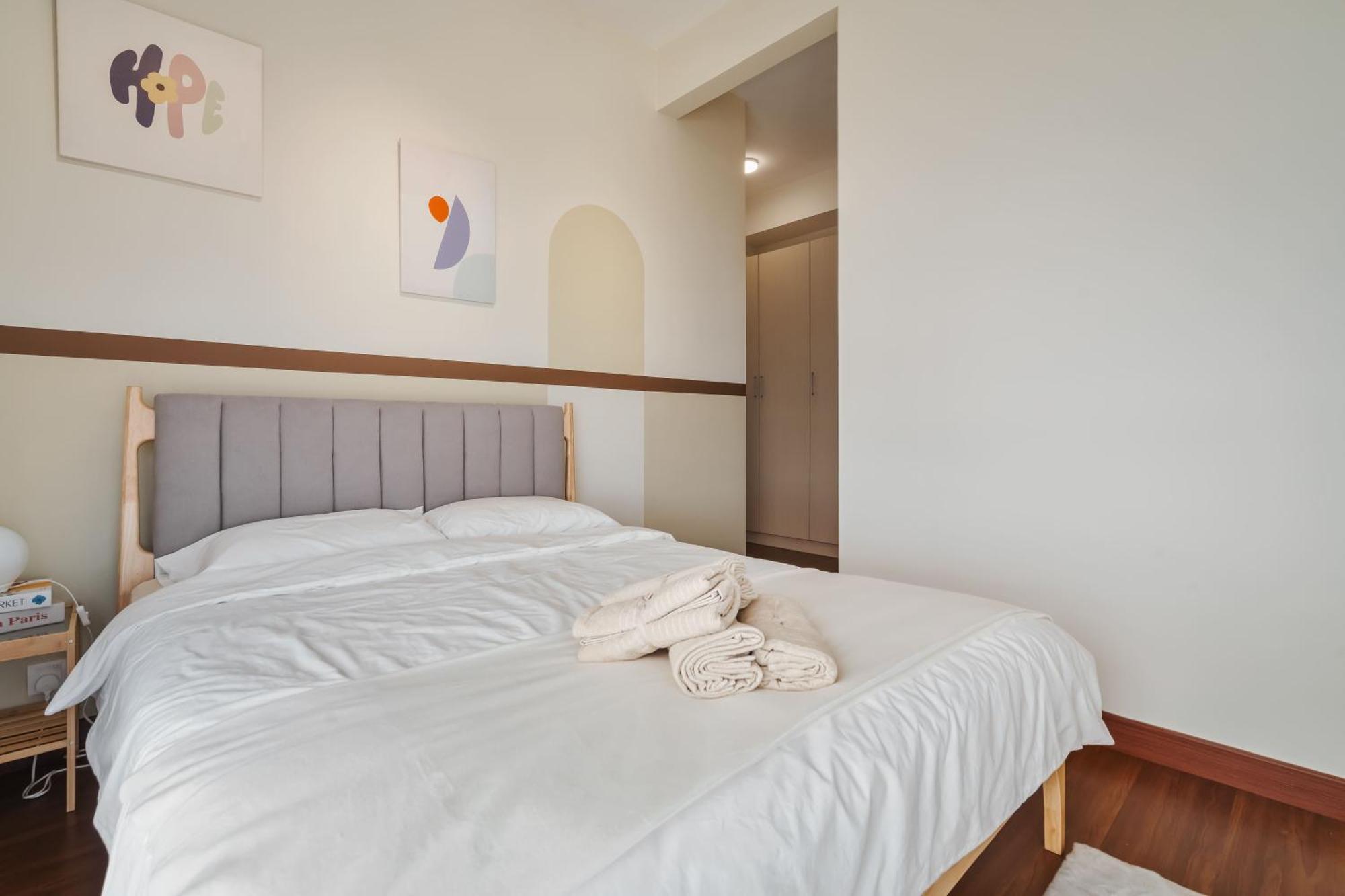 Naibnb In Sunsuria Forum Apartment Shah Alam